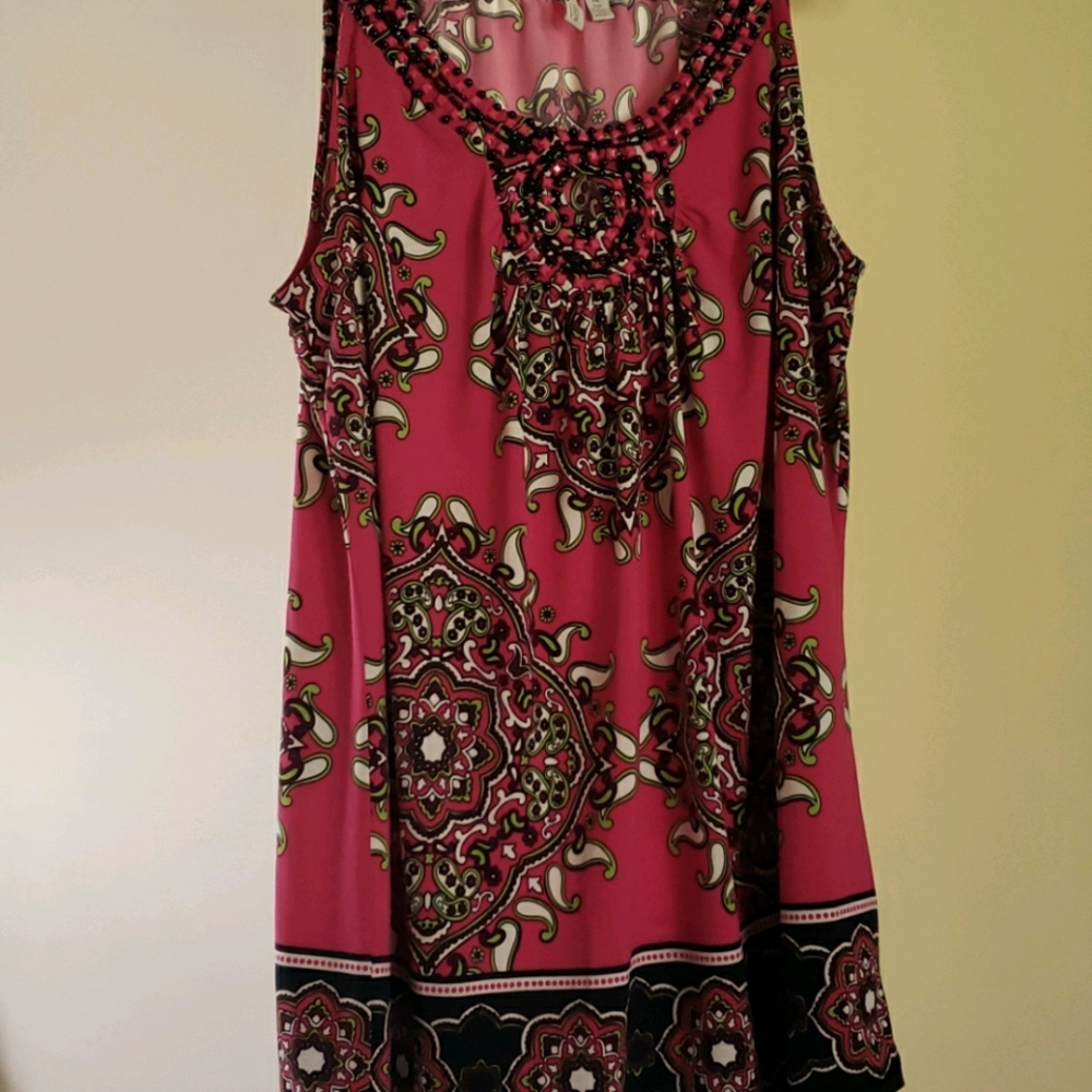 Madison Sleevless blouse